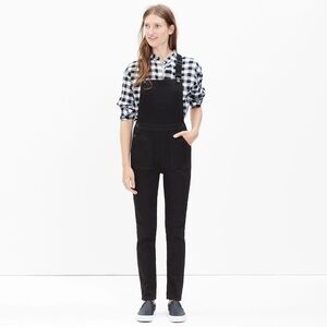 Madewell Black Denim Jeans Bib Overalls Women’s Size Small Raw Hem Cross-Back